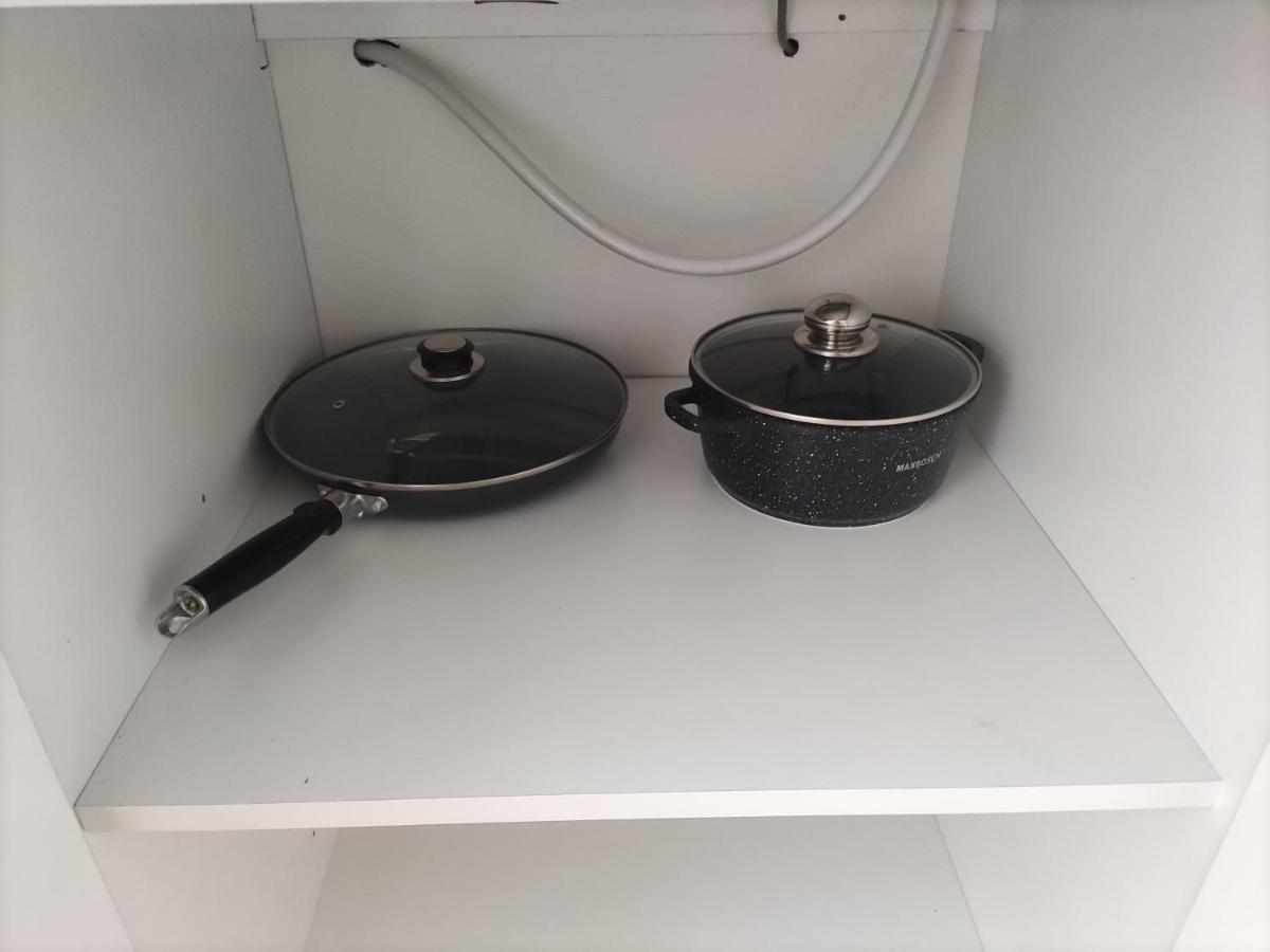 Renovated 1 Bedroom With King Size Bed In Kentron Jereván Kültér fotó